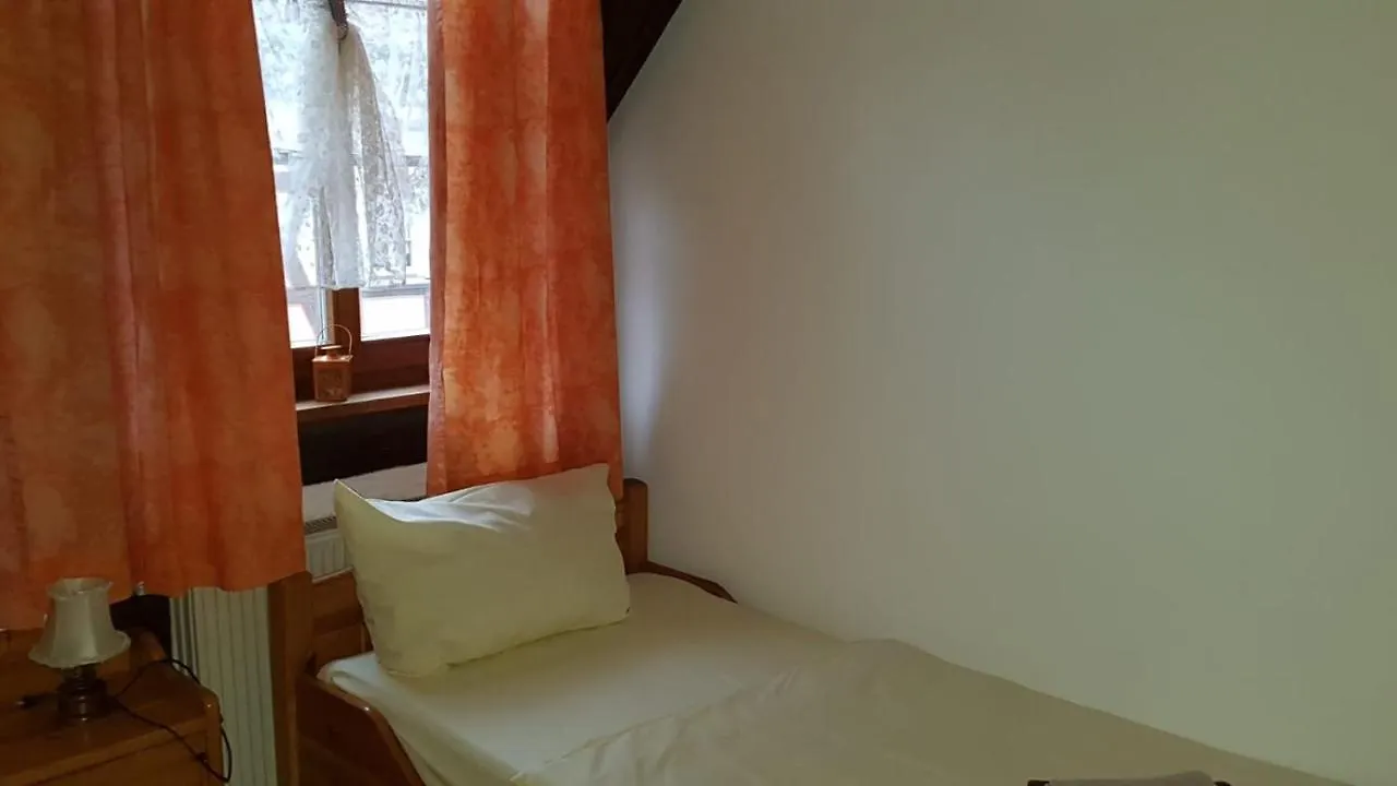 Zum Ewigen Rath Hotel Muhlhausen  2*, Muhlhausen (Kraichgau)